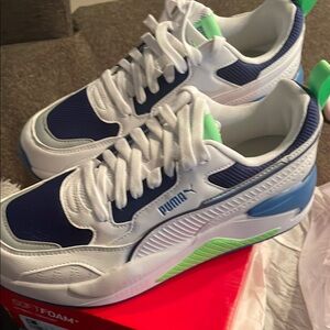 Puma White , Blue  and green men Sneakers . Brand new  never worn